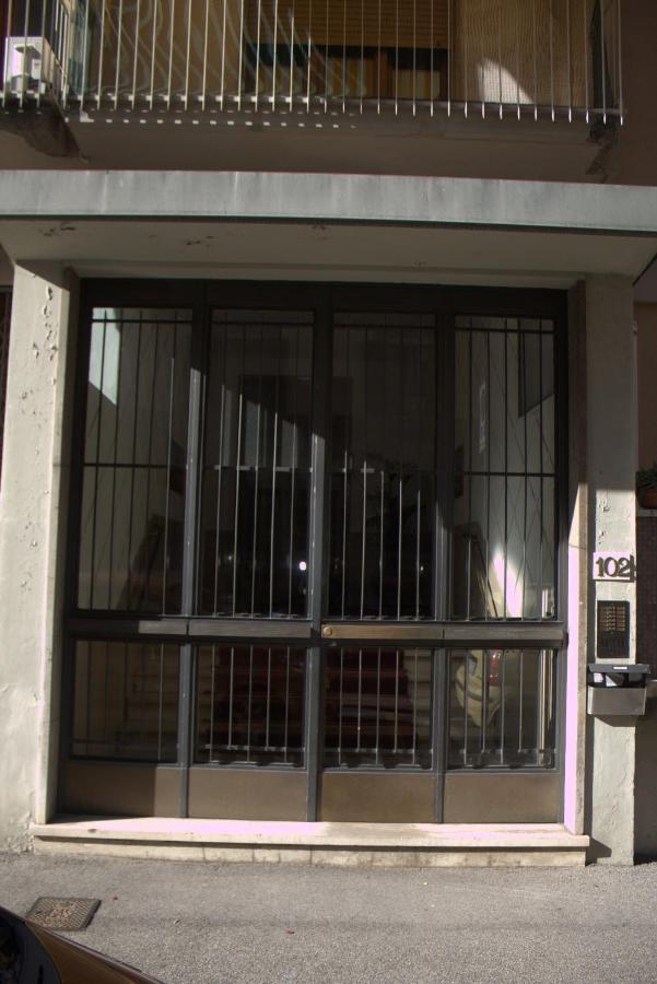 Apartamento A Casa Di Lapo Florencia Exterior foto
